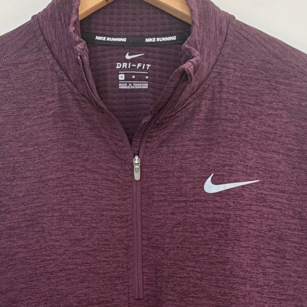 Nike NWOT Dri-Fit Running Half-Zip Top - Picture 3 of 6